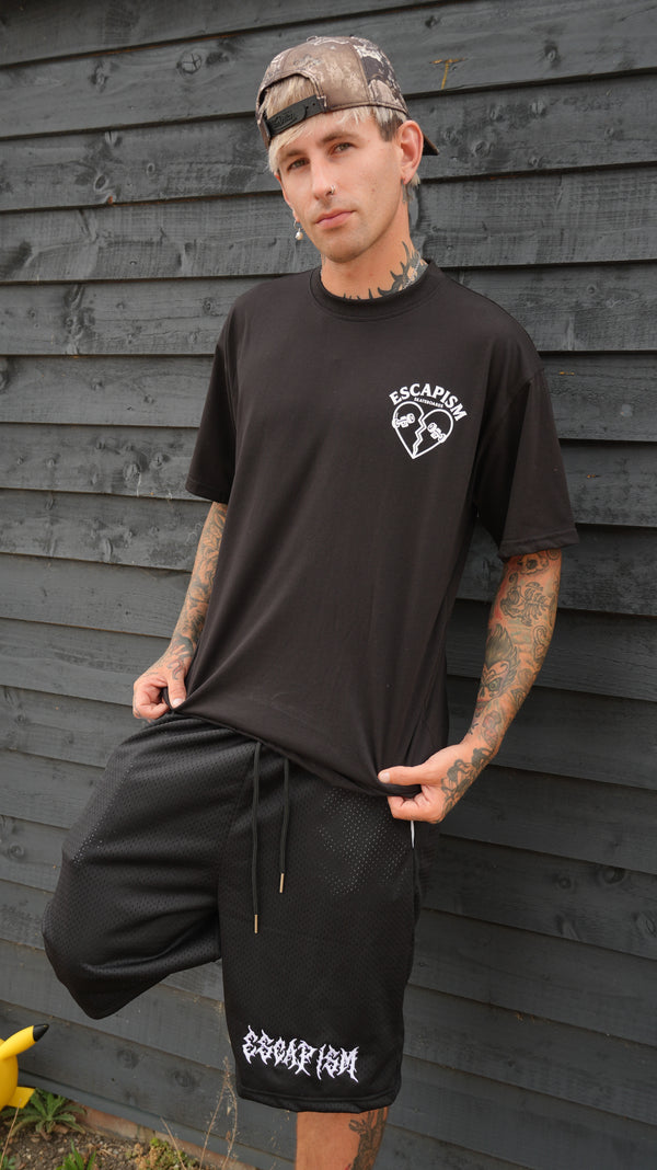 Escapism Heart logo tee - Black