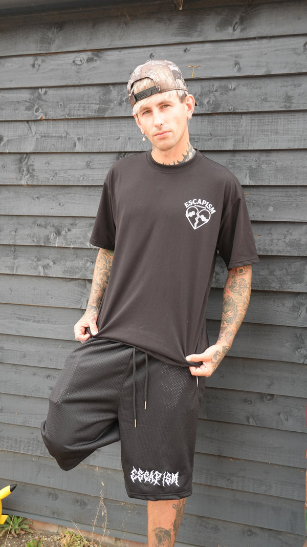 Escapism Heart logo tee - Black