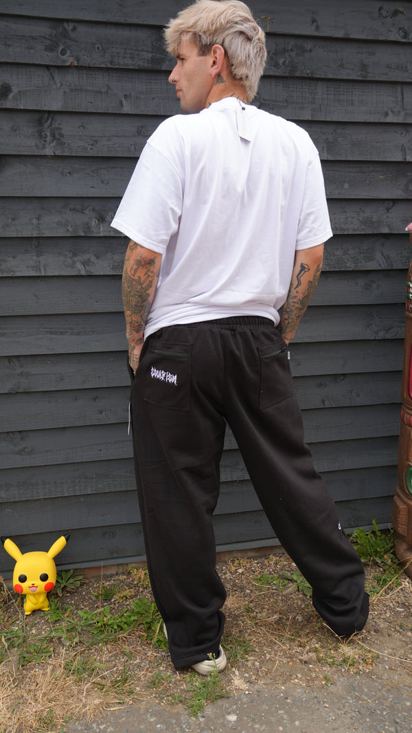 Escapism x ThreesixtyLondon Black joggers
